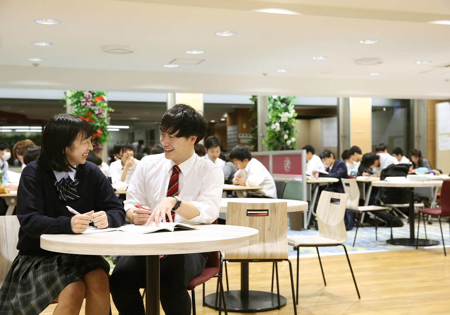 オフィス紹介 │ 大通本校 02