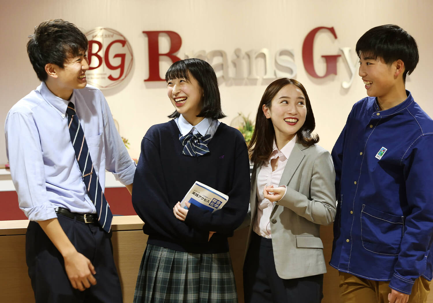 オフィス紹介 │ 大通本校 03